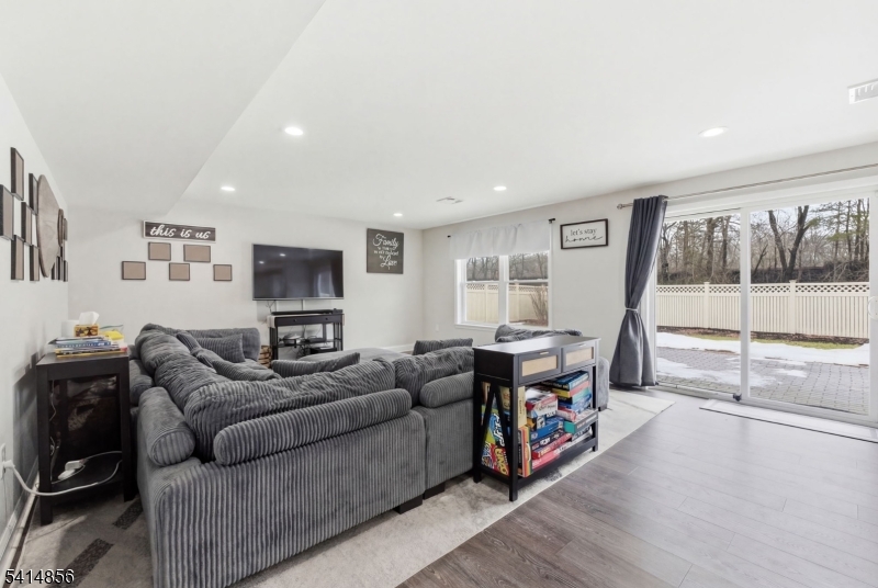 Rebel Hill - Residential