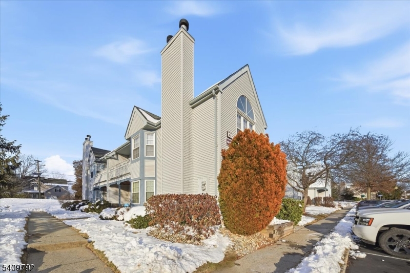 Bridle Club - Residential