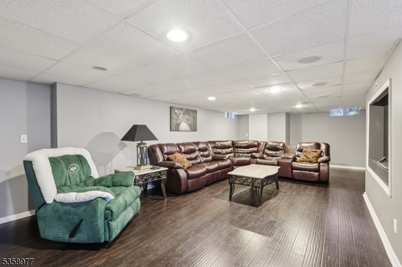 Franklin Twp., New Jersey 08540, United States, 4 Bedrooms Bedrooms, ,4 BathroomsBathrooms,Residential,Active,161870