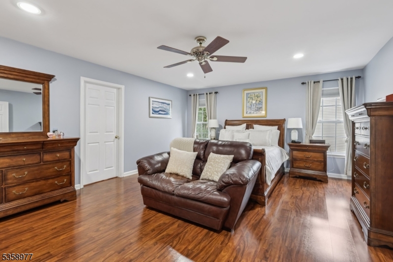 Franklin Twp., New Jersey 08540, United States, 4 Bedrooms Bedrooms, ,4 BathroomsBathrooms,Residential,Active,161870