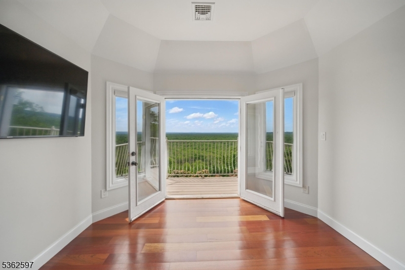 Rock Ridge Estates - Residential