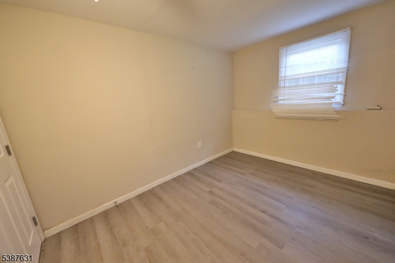 Vernon Valley Lake - Residential