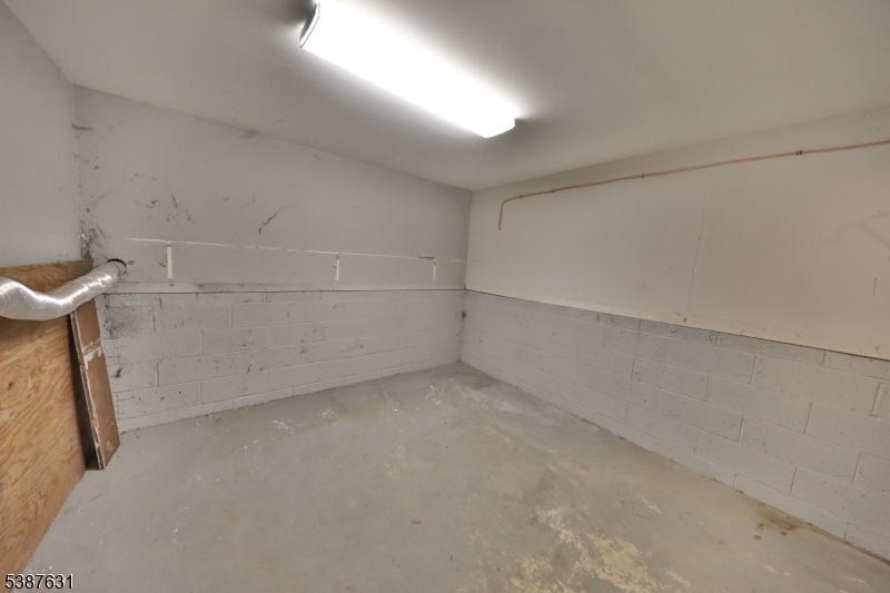 Vernon Valley Lake - Residential