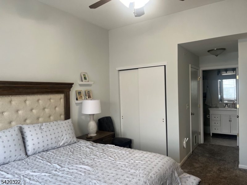 OVERLOOK - Residential