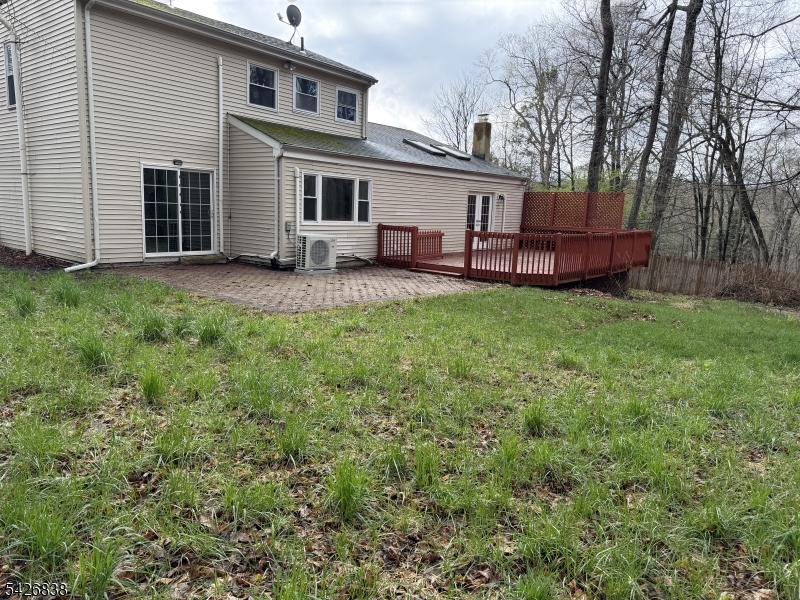Barry Lakes - Residential