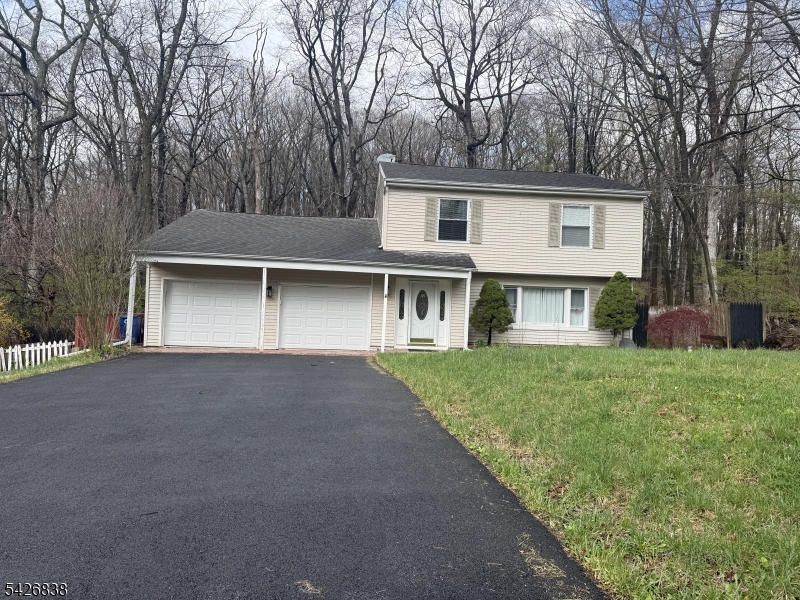 Barry Lakes - Residential