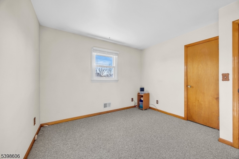 WESTON - not in flood zone - Residential