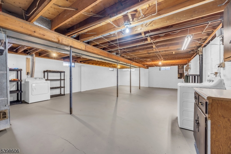 WESTON - not in flood zone - Residential