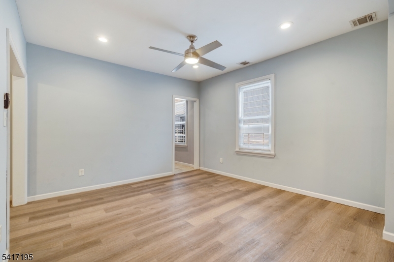 Lower Valisburg - Residential Income