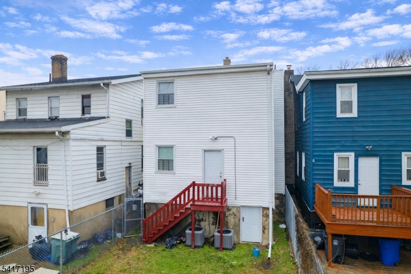 Lower Valisburg - Residential Income