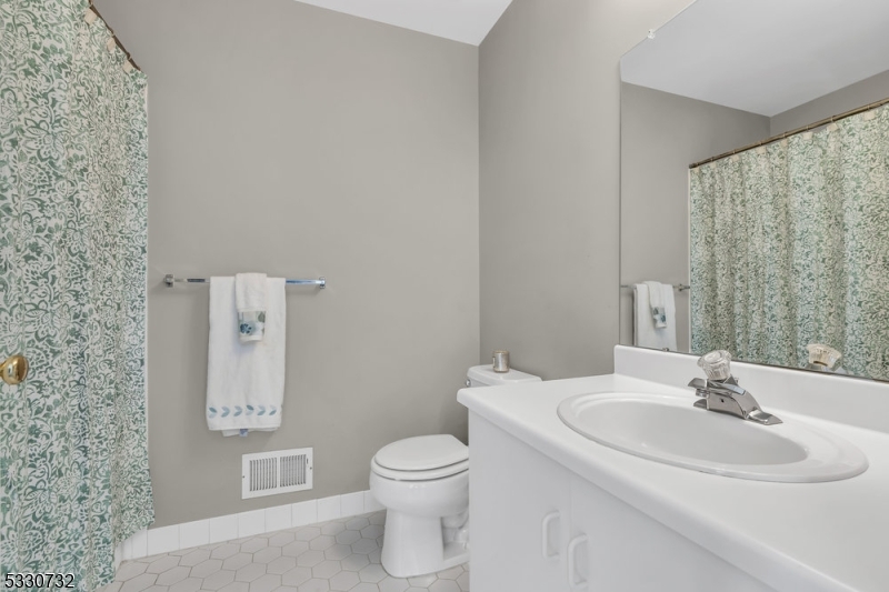 Stratton Meadows - Residential