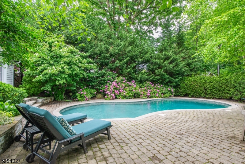 Upper Montclair - Residential