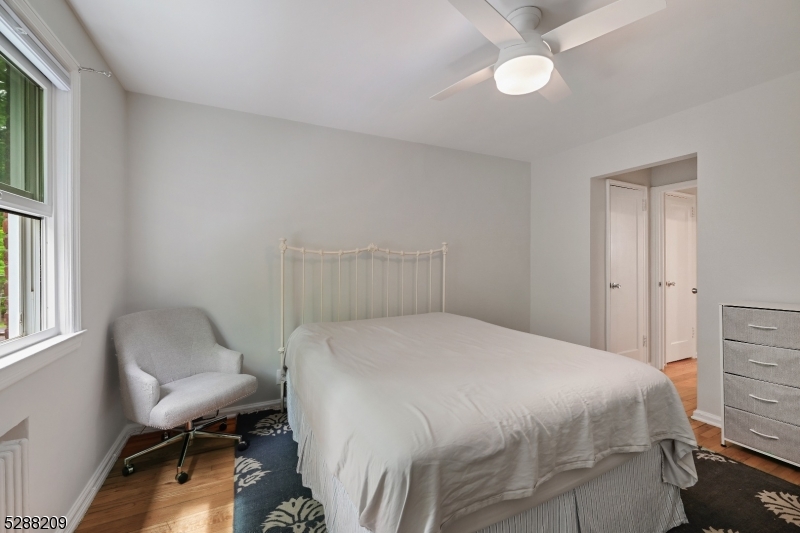 ARDLEIGH MEWS - Residential Lease