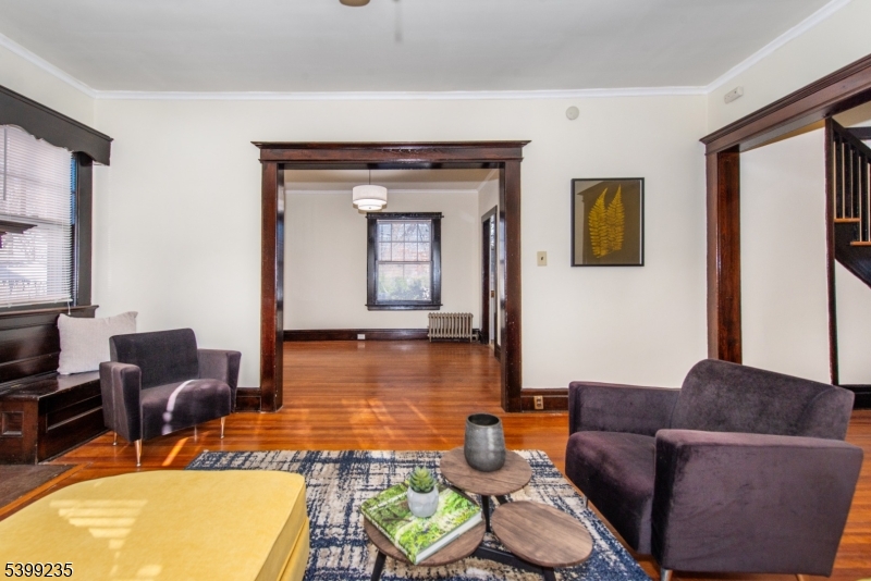 Downtown - Residential Income