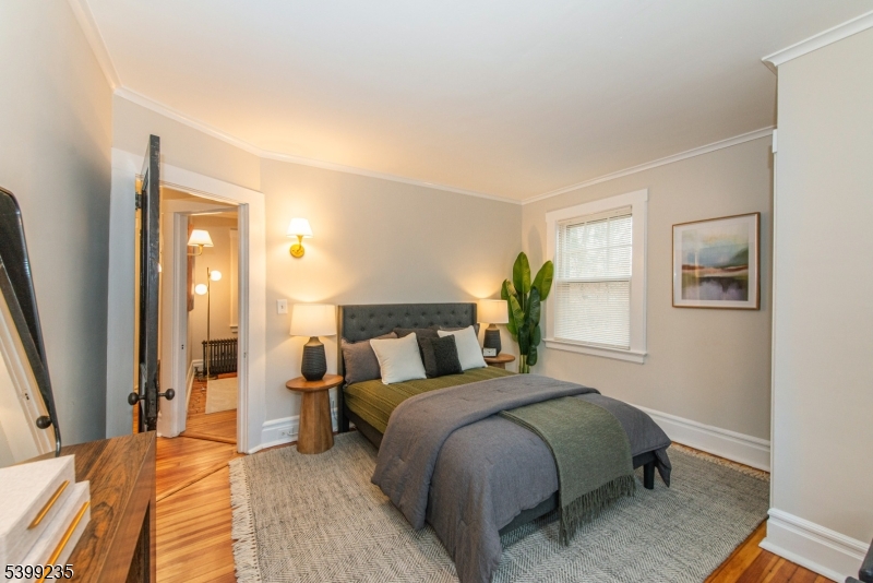 Downtown - Residential Income