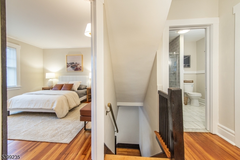 Downtown - Residential Income