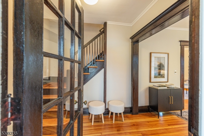 Downtown - Residential Income