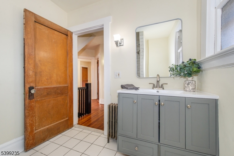 Downtown - Residential Income