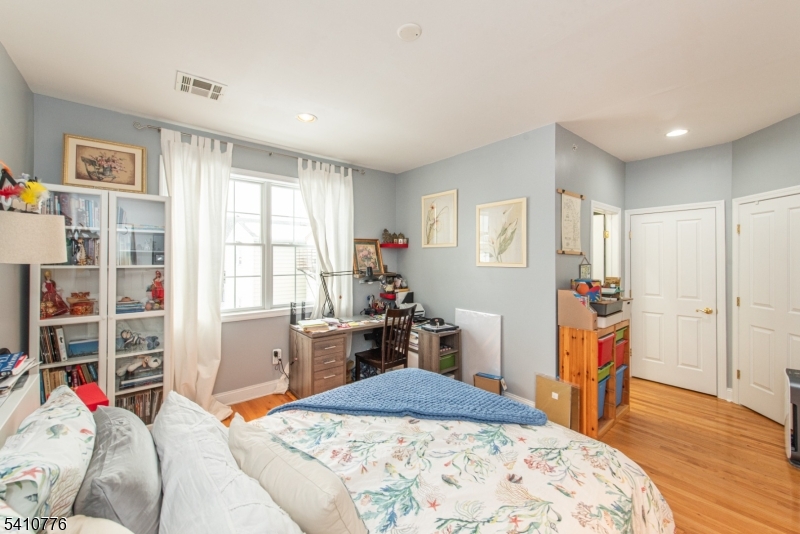 Bayonne - Residential