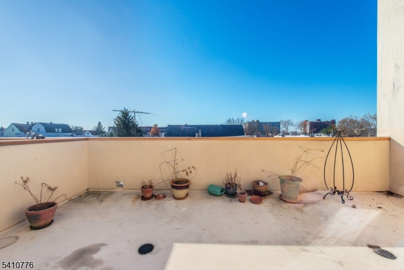 Bayonne - Residential