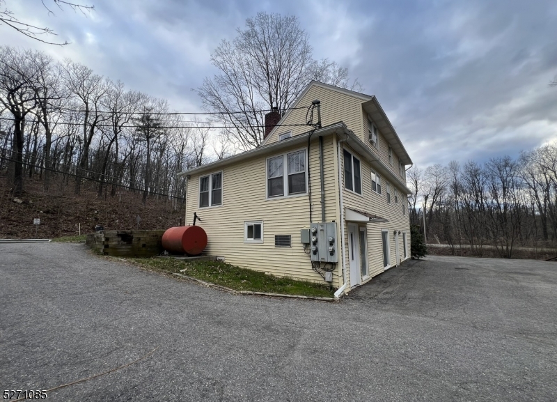 Hardyston Twp., New Jersey 07419, United States, ,Commercial,Pending,62705