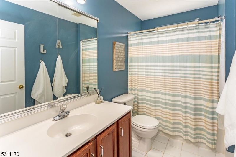 Greenwich Chase - Residential