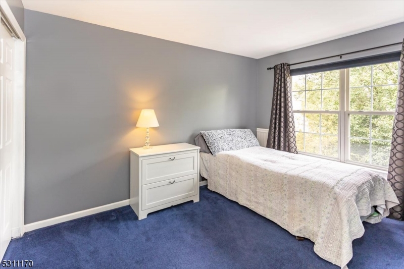 Greenwich Chase - Residential