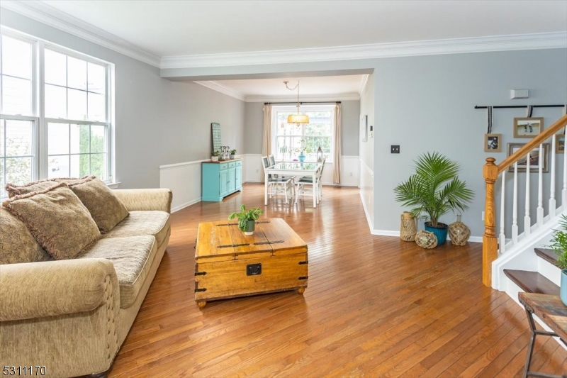 Greenwich Chase - Residential