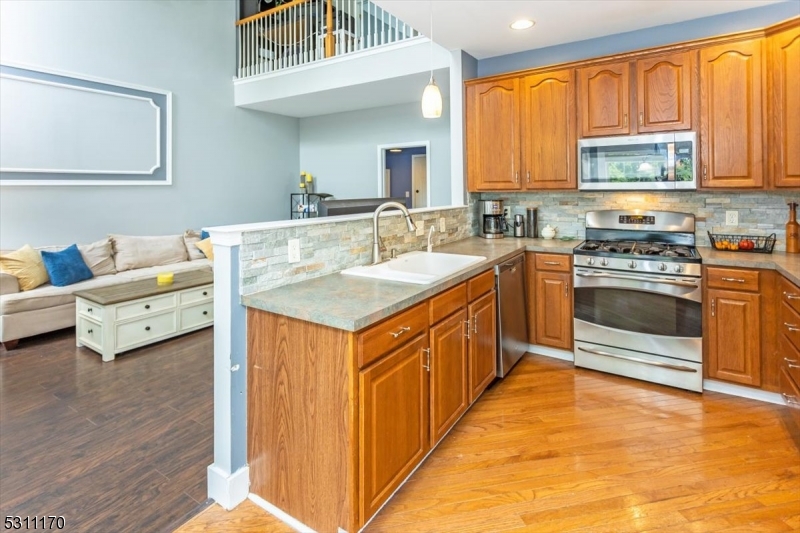 Greenwich Chase - Residential