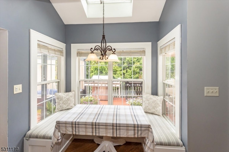 Greenwich Chase - Residential