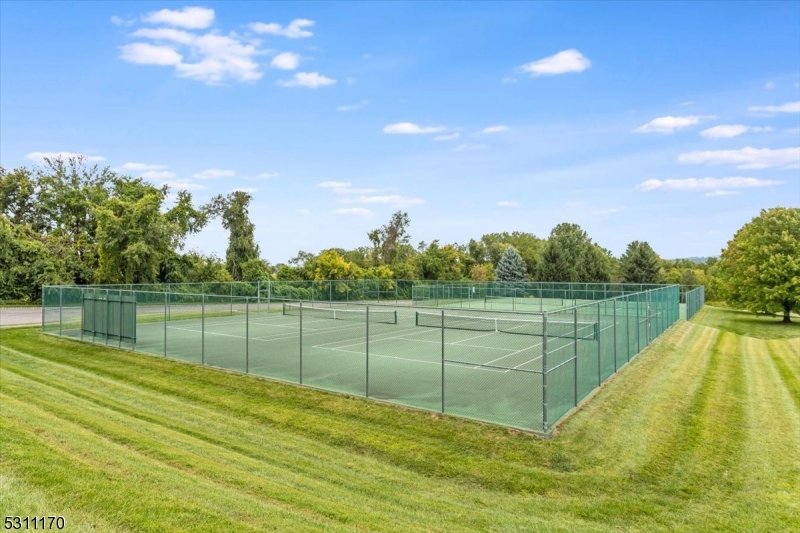 Greenwich Chase - Residential