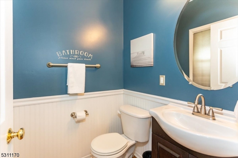 Greenwich Chase - Residential