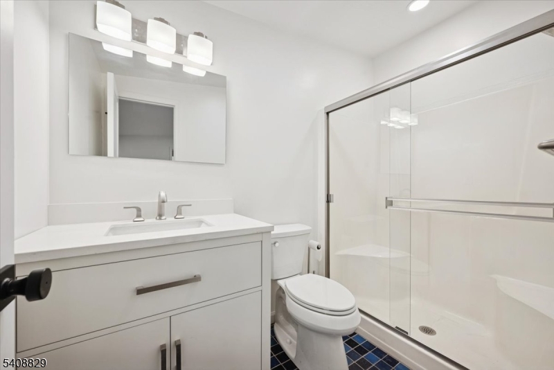 Roosevelt Commons - Bldg E - Residential Lease