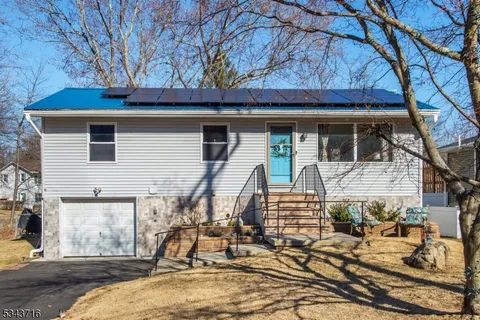 205 Durban Ave, Hopatcong Boro, NJ 07843 - MLS#: 3950650