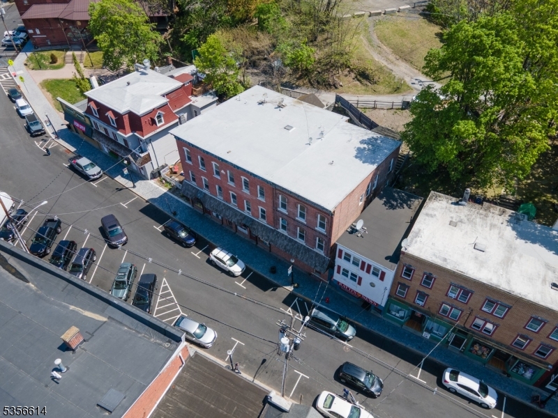 Main St. - Residential Lease