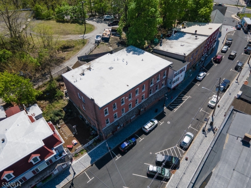 Main St. - Residential Lease