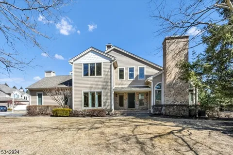2 Louis Dr, Montville Twp., NJ 07045 - MLS#: 3950222