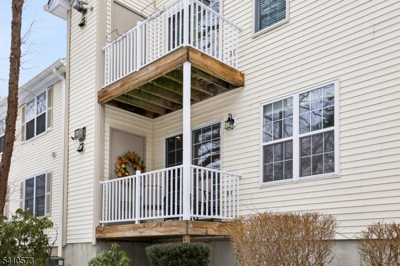 Spring Ridge - Residential