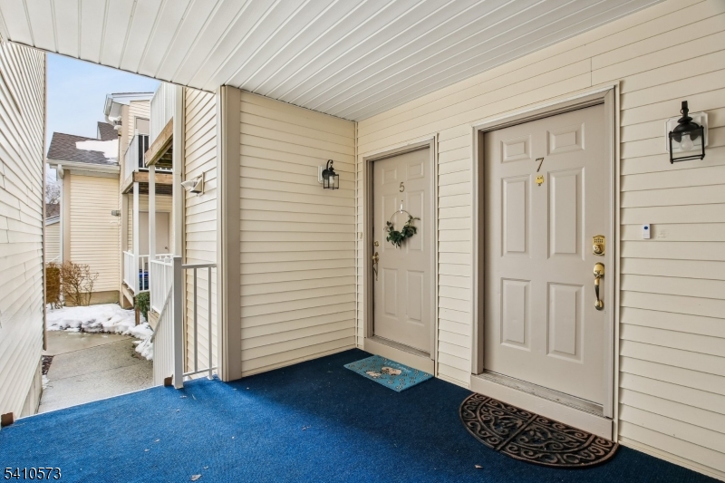 Spring Ridge - Residential