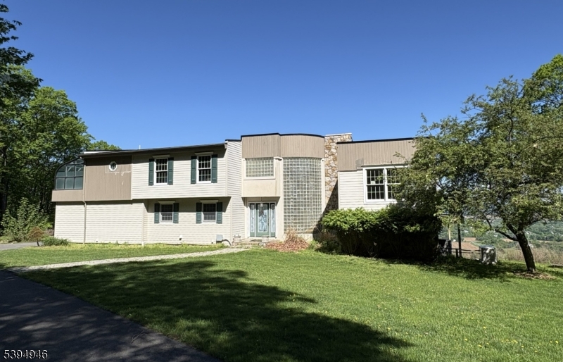 Bethlehem Twp., New Jersey 08804, United States, 4 Bedrooms Bedrooms, ,6 BathroomsBathrooms,Residential,Active,242206