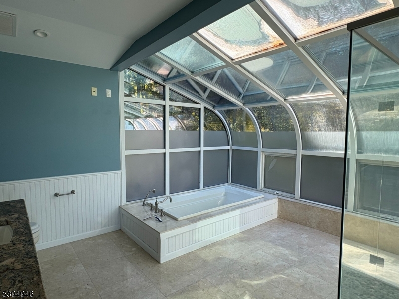 Bethlehem Twp., New Jersey 08804, United States, 4 Bedrooms Bedrooms, ,6 BathroomsBathrooms,Residential,Active,242206