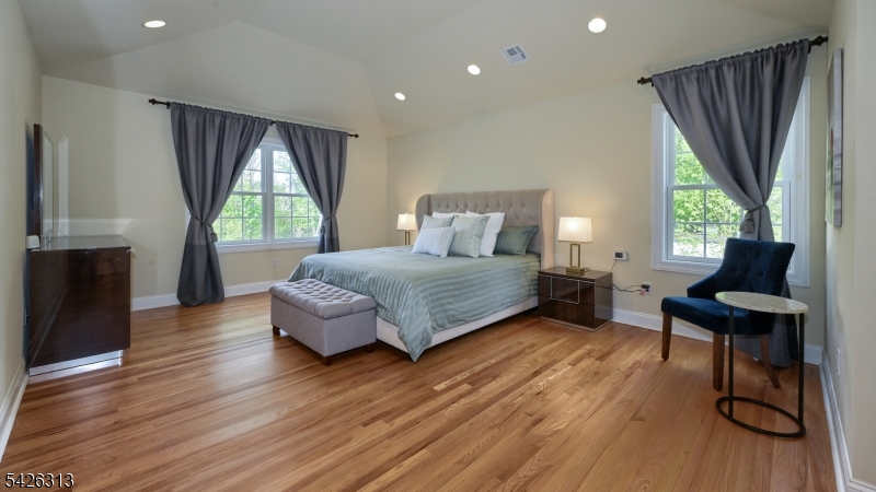 DeHART ESTATES - Residential