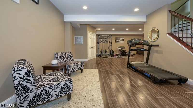 DeHART ESTATES - Residential