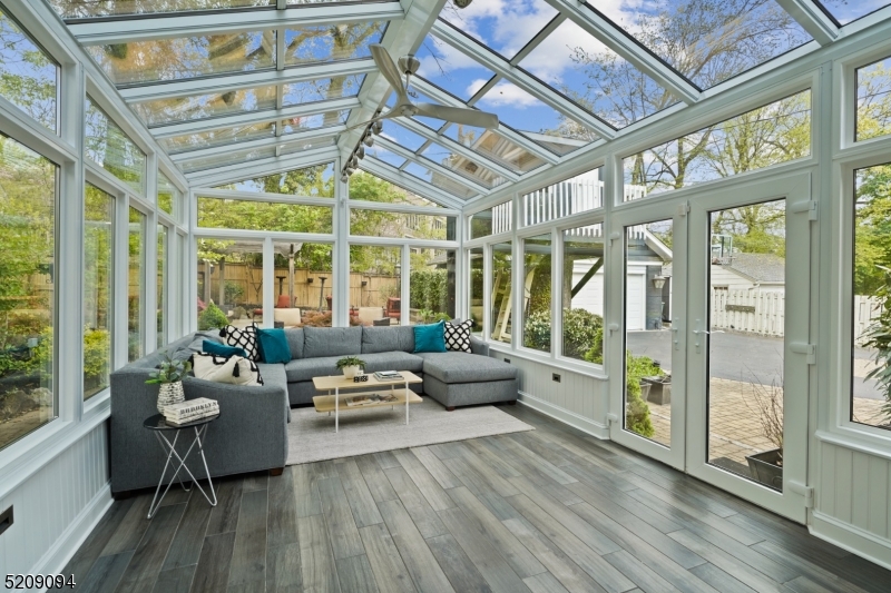 Wyoming section - Residential