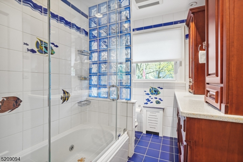 Wyoming section - Residential