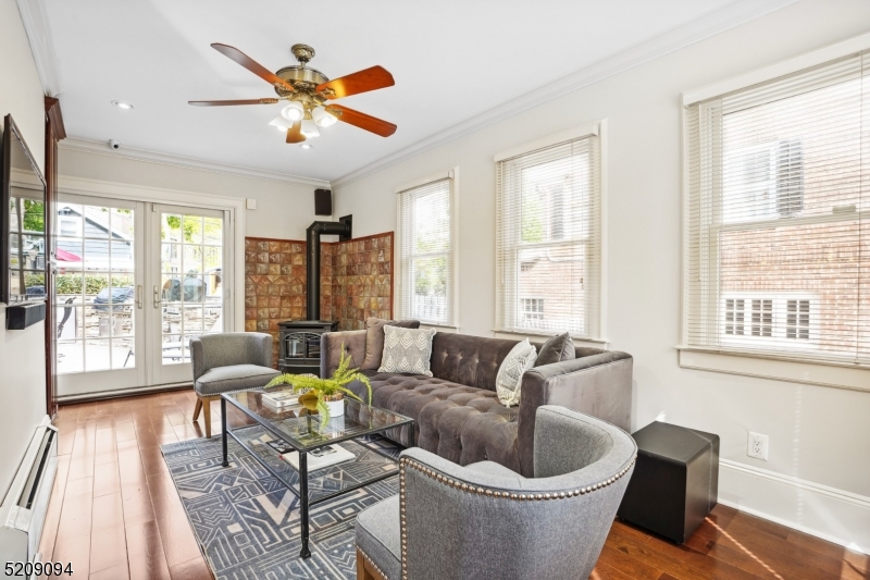 Wyoming section - Residential