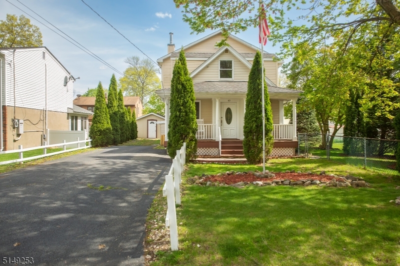 Lake Parsippany - Residential