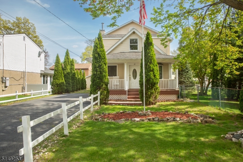 Lake Parsippany - Residential