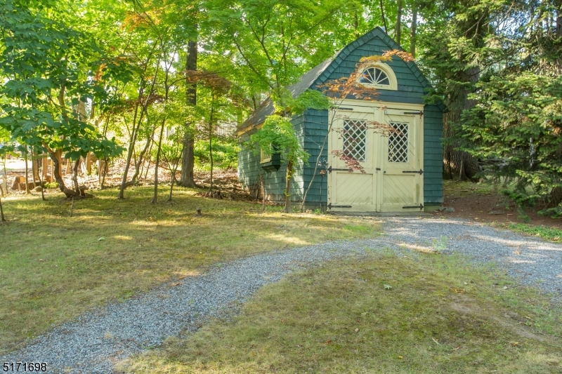 Mount Tabor - Residential