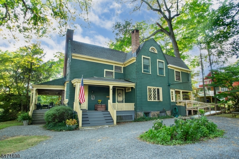 Mount Tabor - Residential